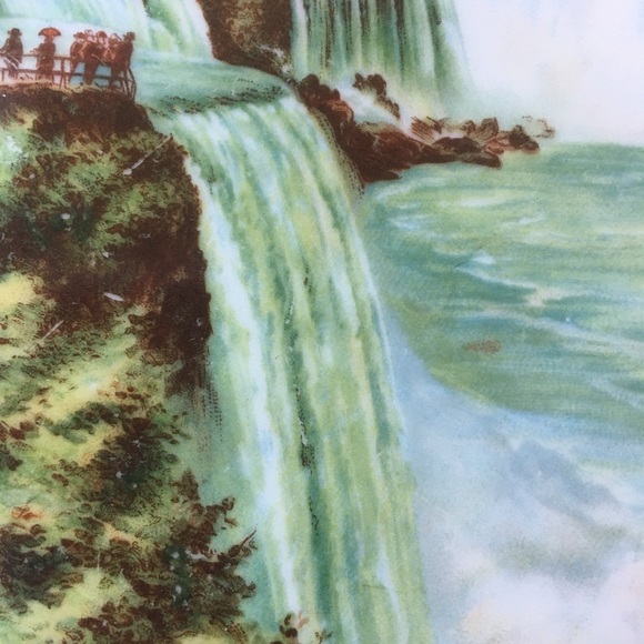 Prospect Point niagra Falls collectible plate - Picture 3 of 5